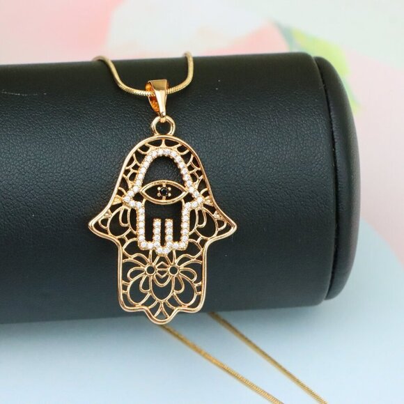 "Rose Gold Hamsa Hand Pendant with Crystal Eye Statement Charm, XPPT1585 - Picture 12 of 12